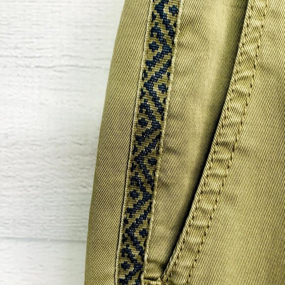 Anthropologie Womens Chino Pant Relaxed Fit Green Side Stripe Stretch Size 26 - Picture 7 of 14